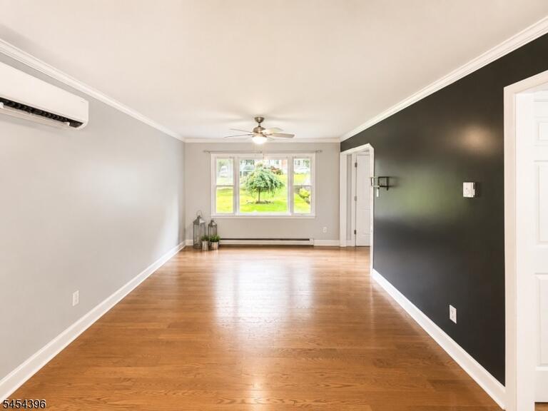 Property listing MLS 4047309 photo 8