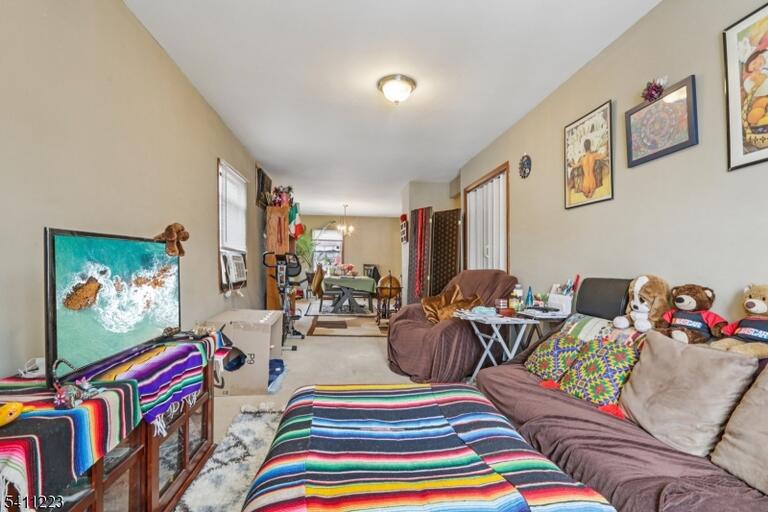 Property listing MLS 4047322 photo 21