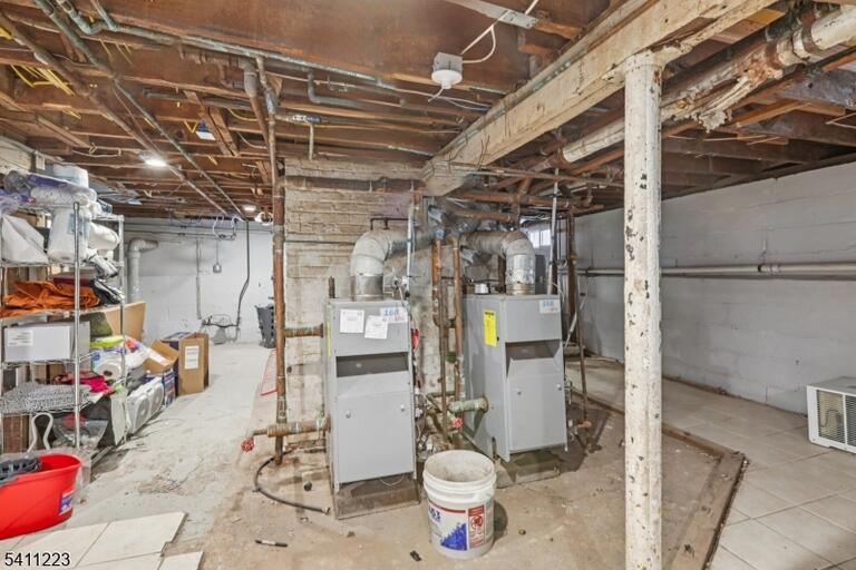 Property listing MLS 4047322 photo 31
