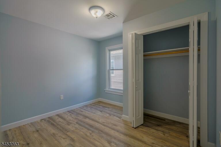 Property listing MLS 4047324 photo 8