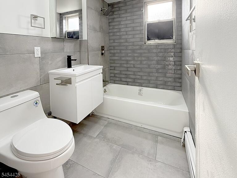 Property listing MLS 4047329 photo 8