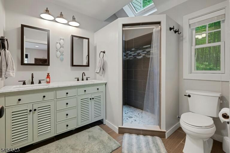 Property listing MLS 4047411 photo 9