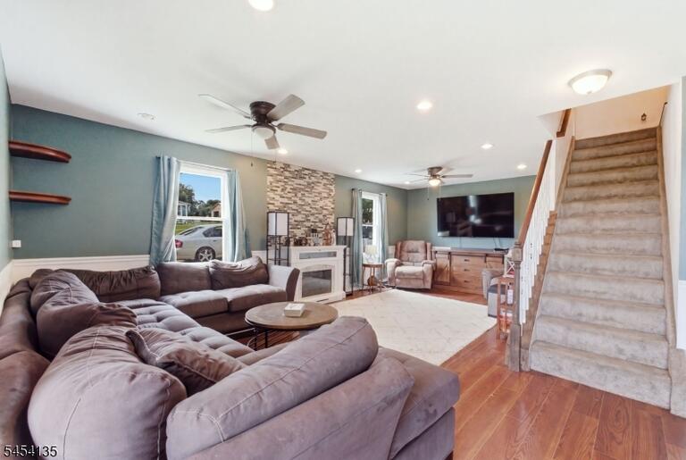 Property listing MLS 4047425 photo 6