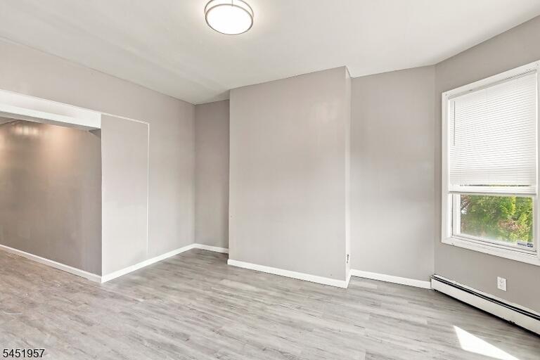 Property listing MLS 4047431 photo 7