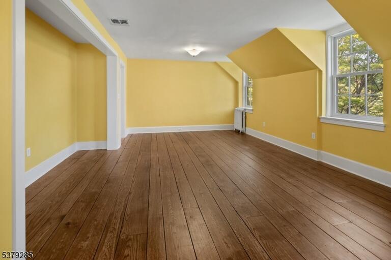 Property listing MLS 4047437 photo 13