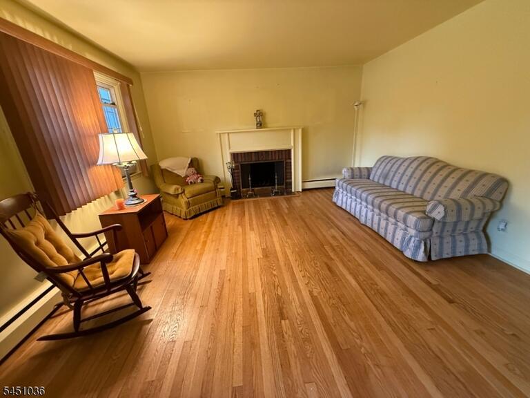 Property listing MLS 4047457 photo 11