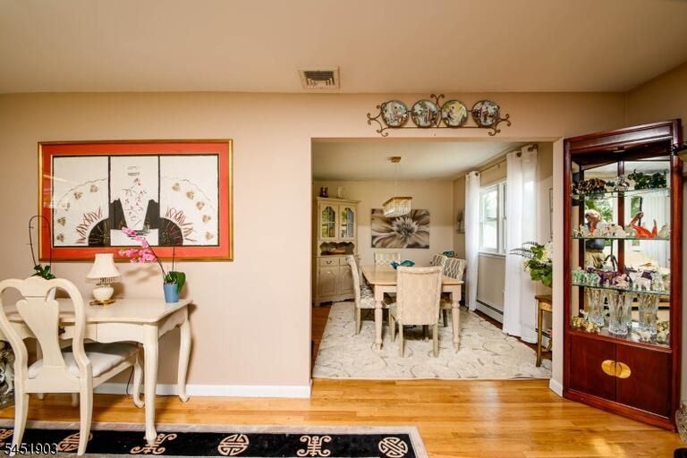 Property listing MLS 4047535 photo 27