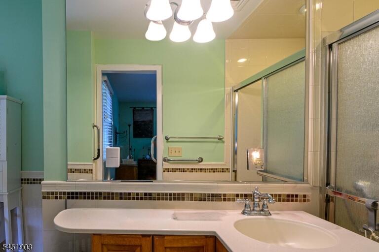 Property listing MLS 4047535 photo 30