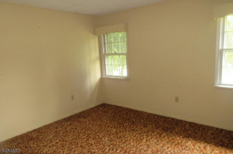 Property listing MLS 4047542 photo 12