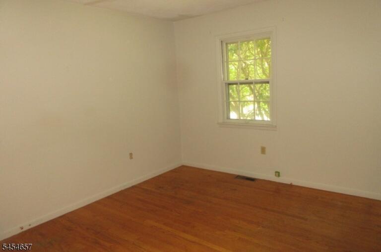 Property listing MLS 4047542 photo 16