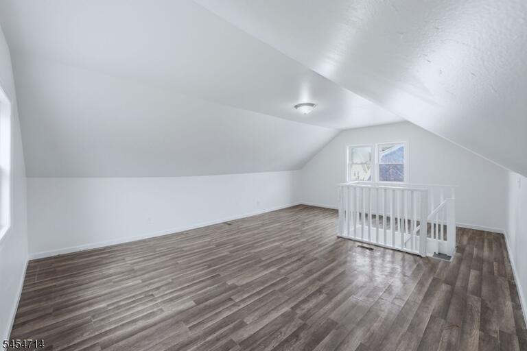 Property listing MLS 4047609 photo 21
