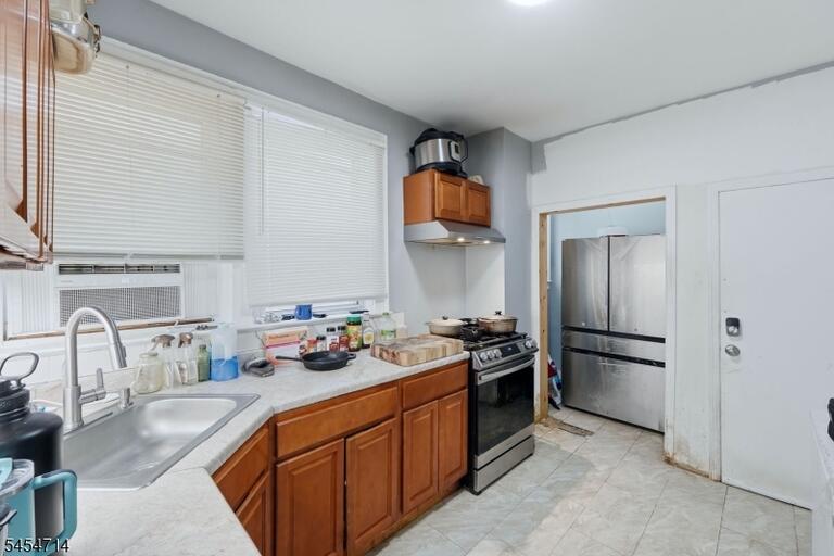 Property listing MLS 4047609 photo 27