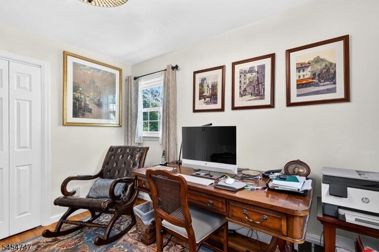 Property listing MLS 4047618 photo 23