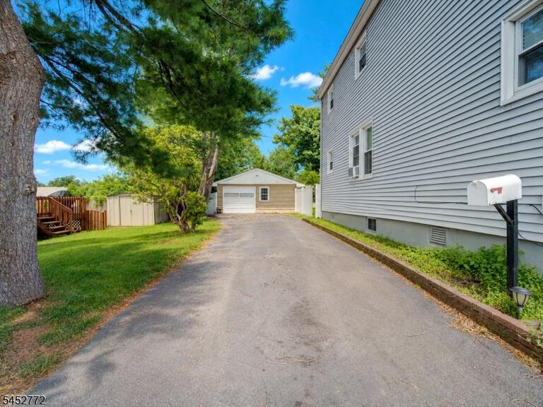 Property listing MLS 4047766 photo 22