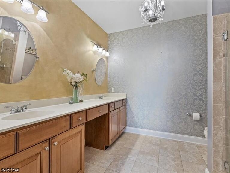 Property listing MLS 4047786 photo 14