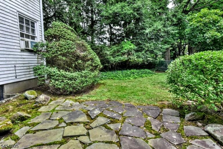 Property listing MLS 4047794 photo 12