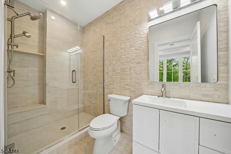 Property listing MLS 4047830 photo 31