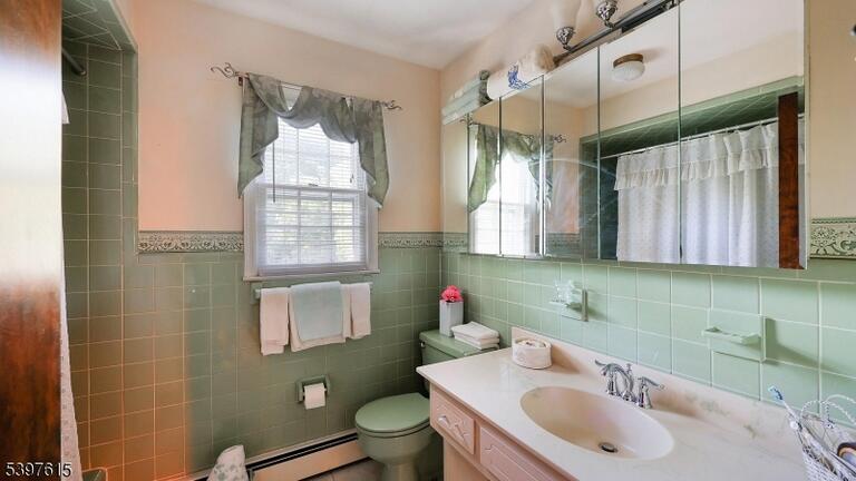 Property listing MLS 4047839 photo 25