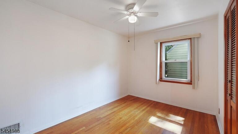 Property listing MLS 4047843 photo 15