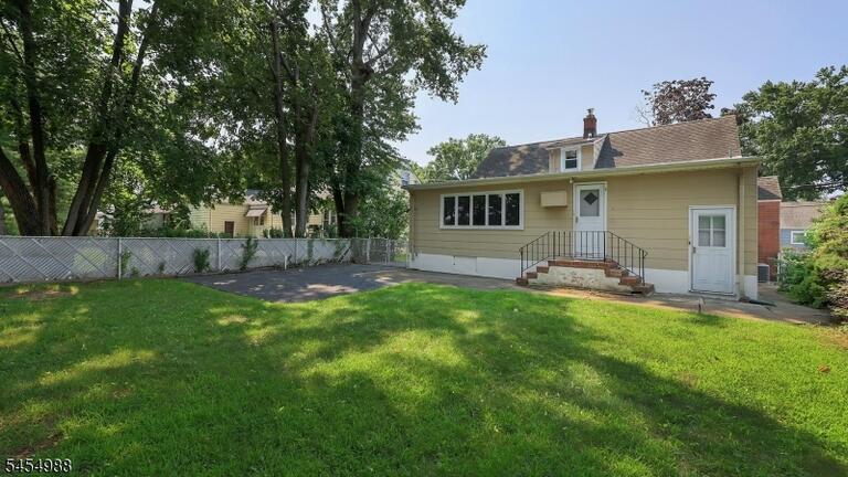 Property listing MLS 4047843 photo 28