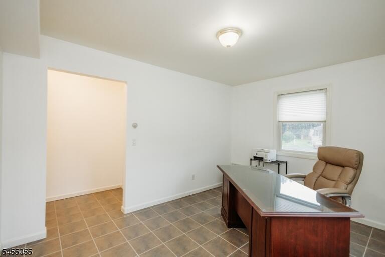 Property listing MLS 4047881 photo 35