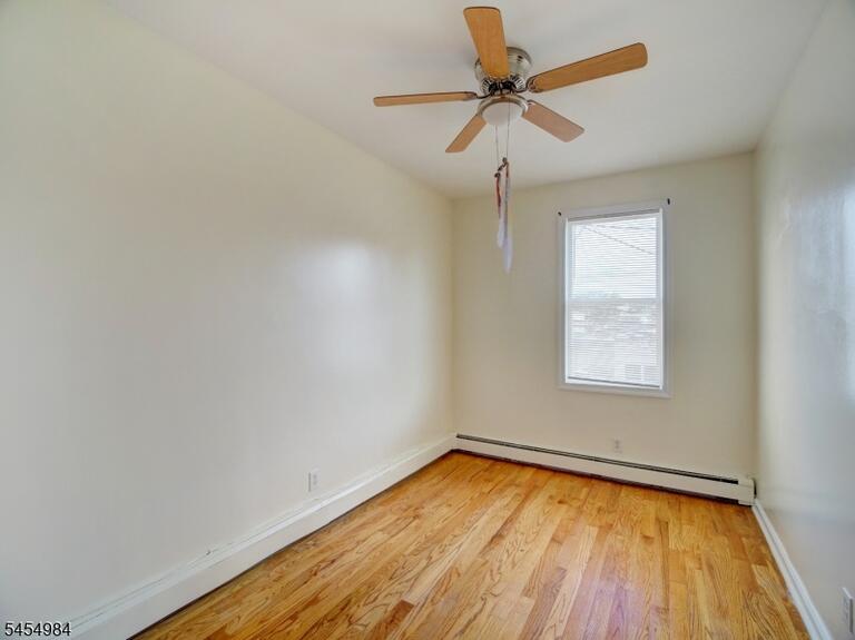 Property listing MLS 4047938 photo 7