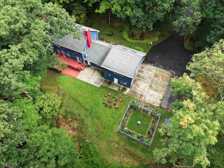 Property listing MLS 4047984 photo 6