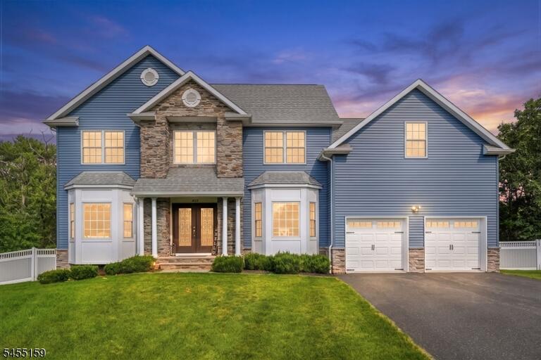 Property listing MLS 4047989 photo 1