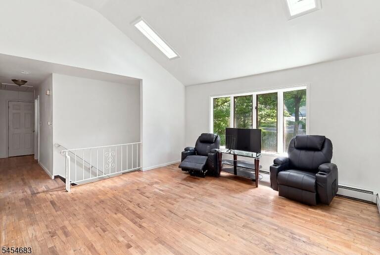 image-4048037-5.jpeg