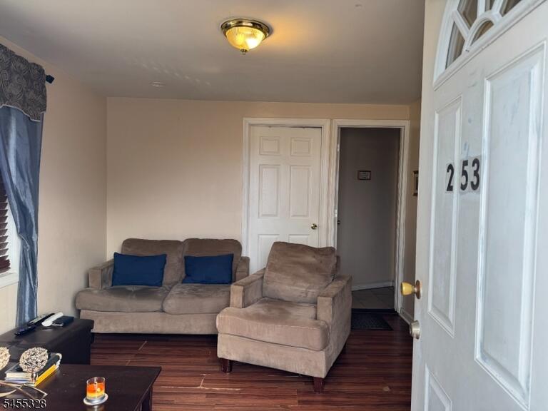 image-4048130-10.jpeg