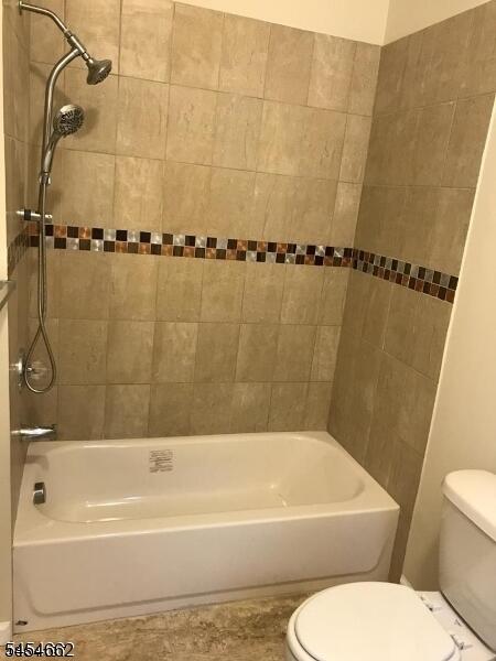 Property listing MLS 4048214 photo 5