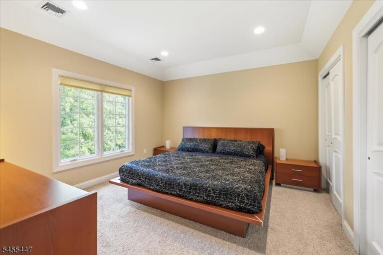 Property listing MLS 4048254 photo 31