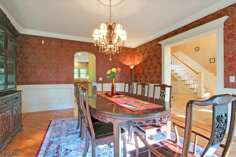 Property listing MLS 4048483 photo 12