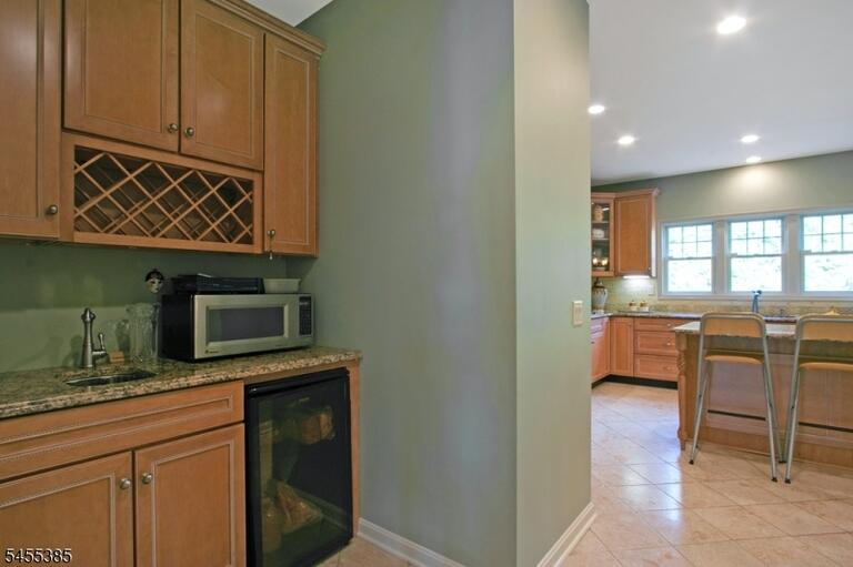 Property listing MLS 4048483 photo 20
