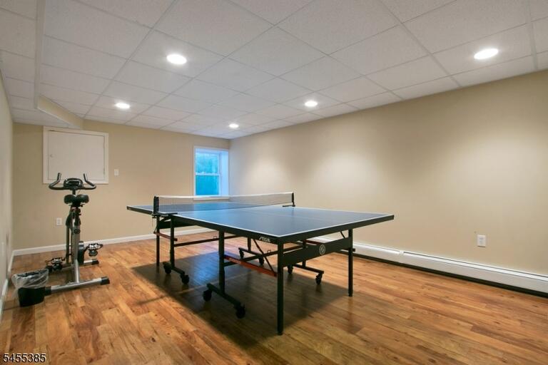 Property listing MLS 4048483 photo 36
