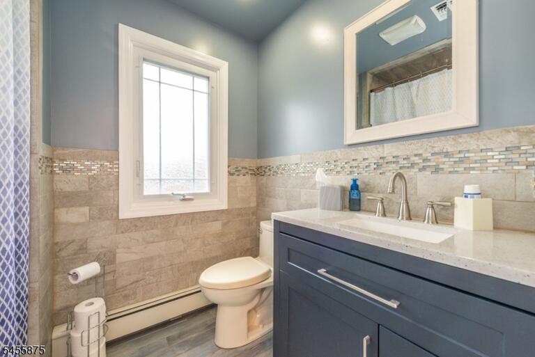 Property listing MLS 4048627 photo 21