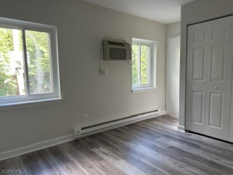 Property listing MLS 4048654 photo 18