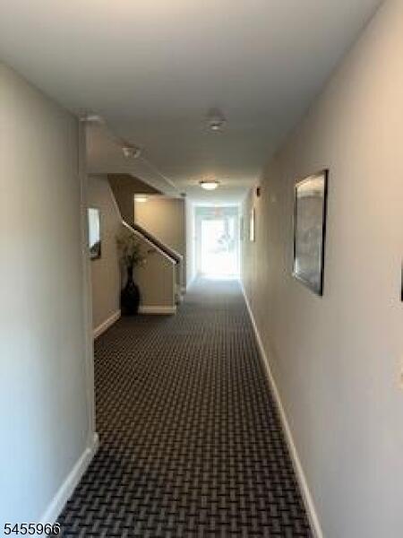 Property listing MLS 4048654 photo 4