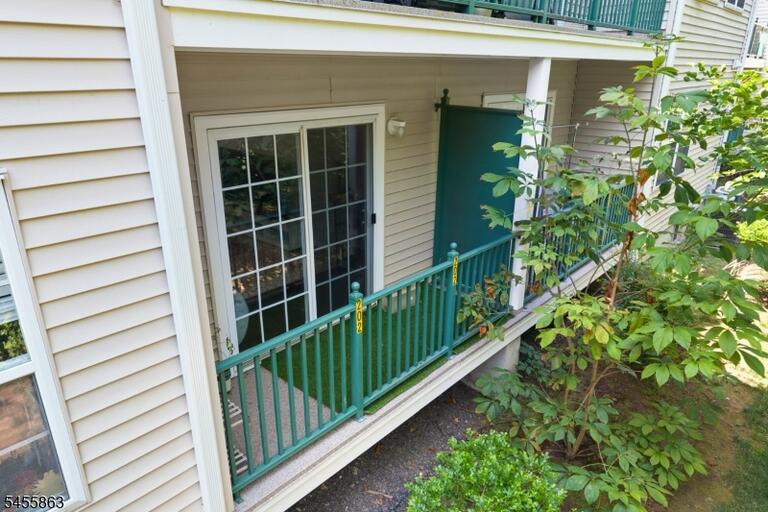 Property listing MLS 4048724 photo 23