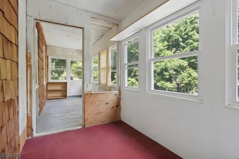 Property listing MLS 4048807 photo 25