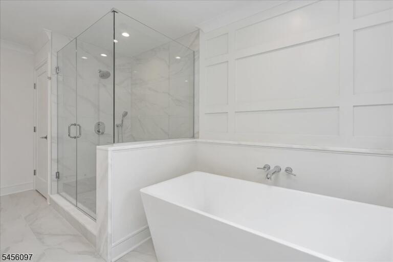 Property listing MLS 4048825 photo 33