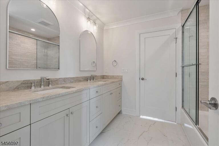 Property listing MLS 4048825 photo 35