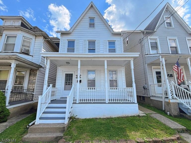 Property listing MLS 4048835 photo 1