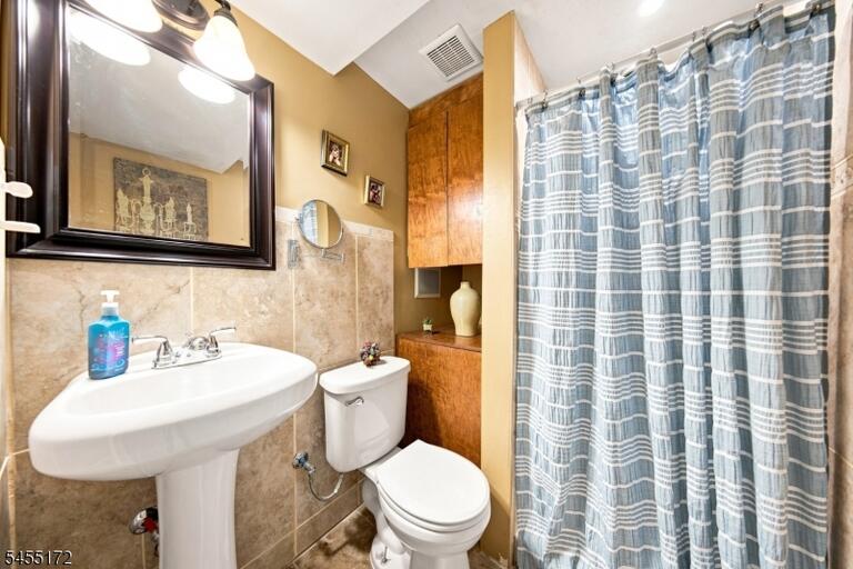 Property listing MLS 4048848 photo 30