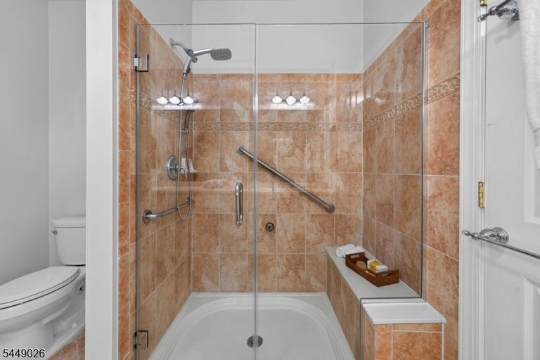 Property listing MLS 4048861 photo 12