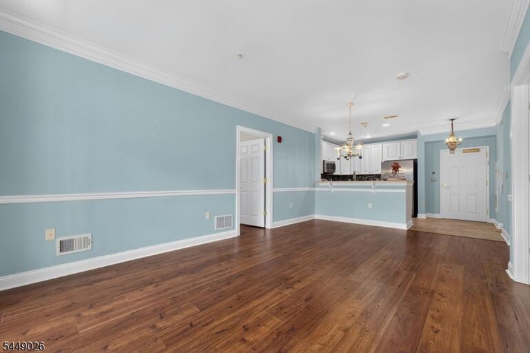 Property listing MLS 4048861 photo 19