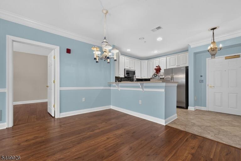 Property listing MLS 4048861 photo 7