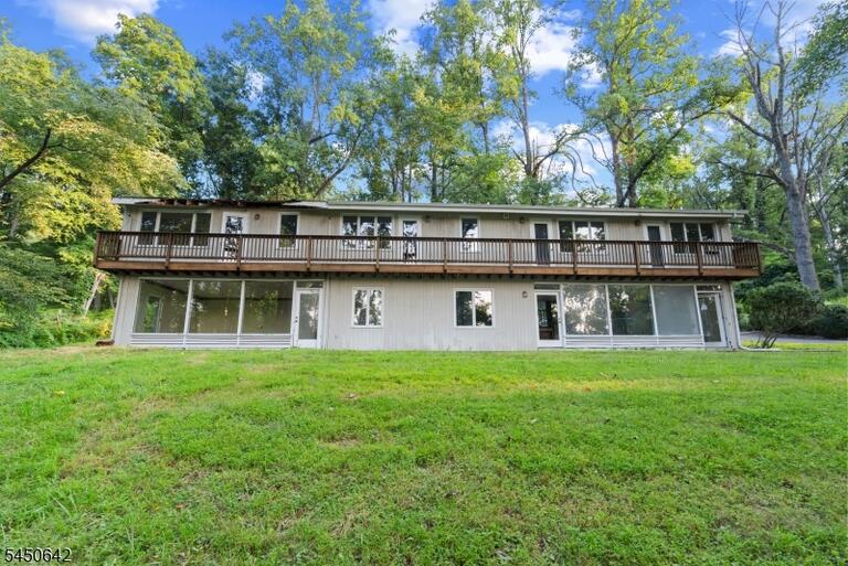 Property listing MLS 4048867 photo 15