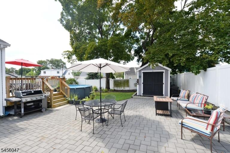 Property listing MLS 4048874 photo 27
