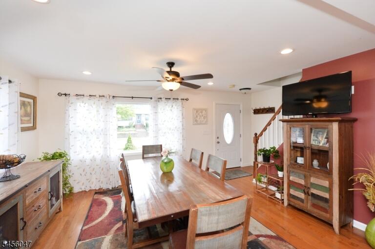 Property listing MLS 4048874 photo 6